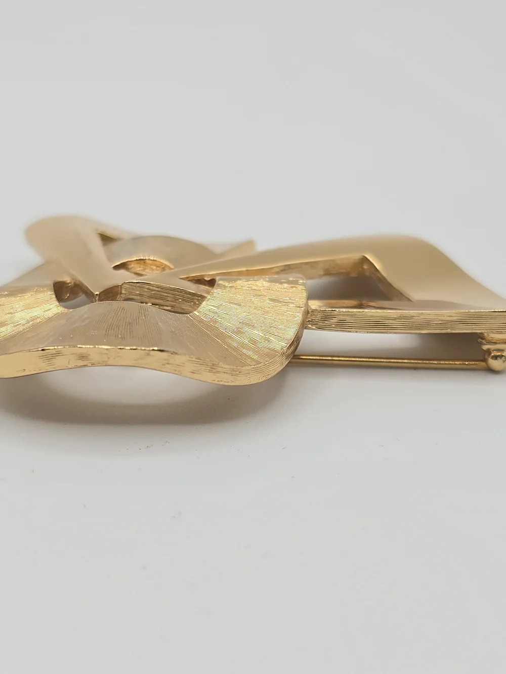VTG Monet Geometric Brooch Modernist Abstract Gold Tone 2.25